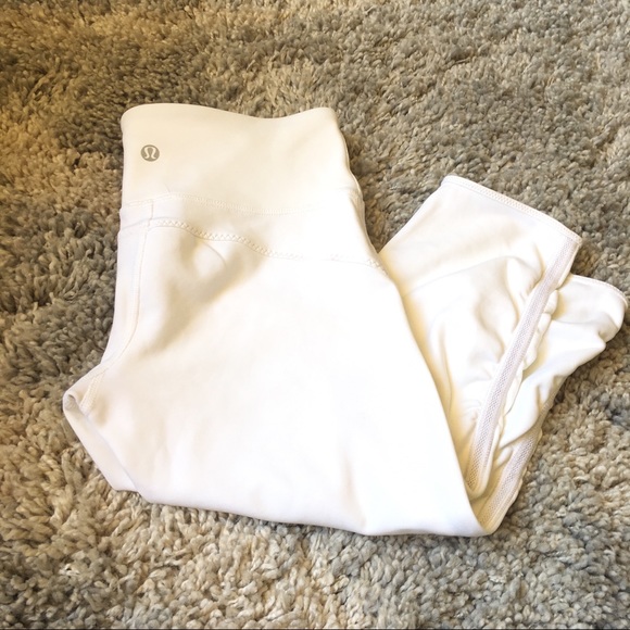 lululemon athletica Pants - NWOT LULULEMON RUNNING CROP PANTS